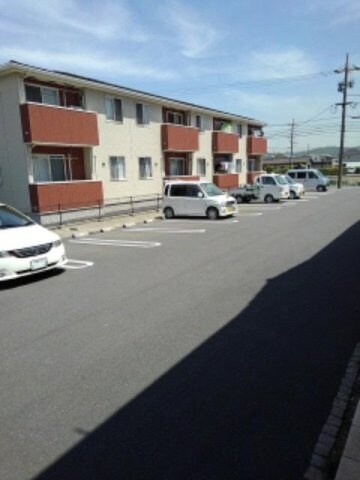  グレイス　アベニューＢ