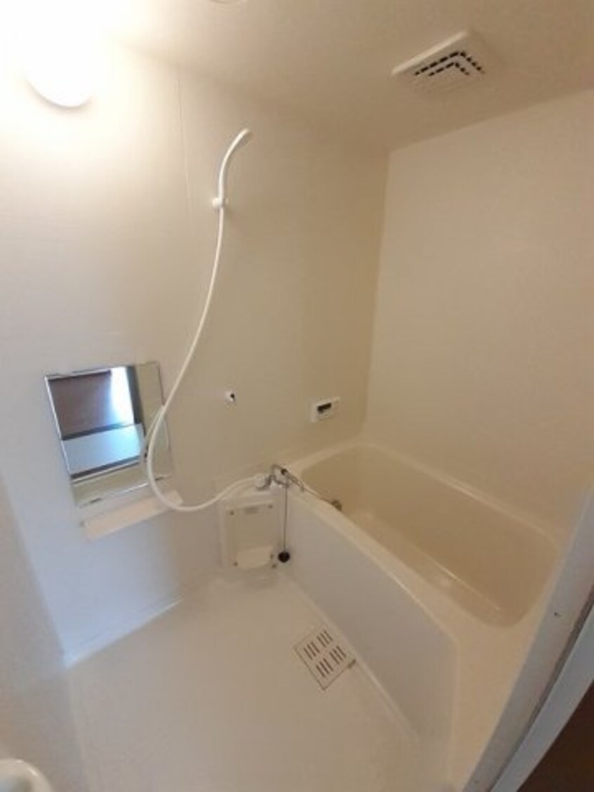  山陽本線（中国）/新倉敷駅 徒歩27分 2階 築24年