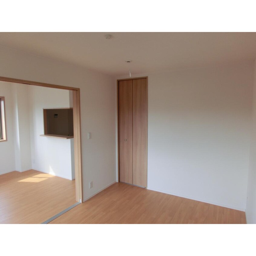 洋室 メゾンパレット西阿知