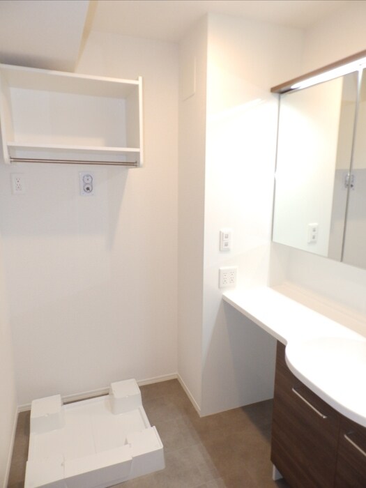  水島臨海鉄道水島本線/倉敷市駅 徒歩9分 3階 築1年