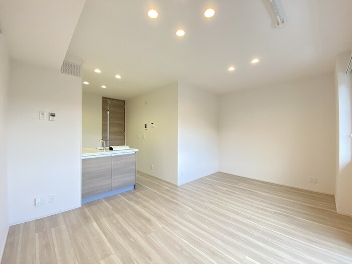  水島臨海鉄道水島本線/弥生駅 徒歩37分 2階 1年未満