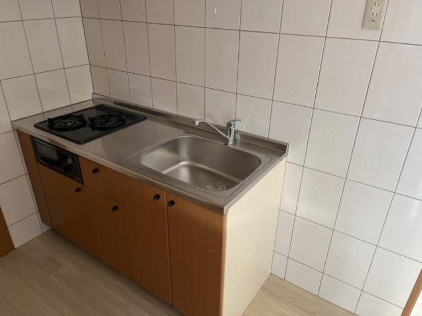 キッチン 山陽本線（中国）/倉敷駅 徒歩18分 1階 築21年