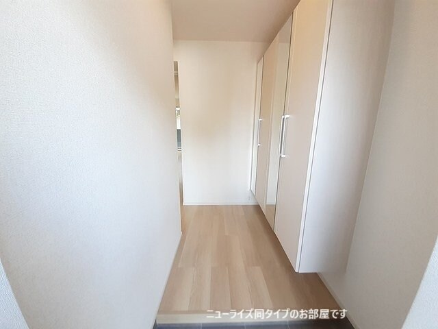  水島臨海鉄道水島本線/球場前駅 徒歩11分 1階 1年未満