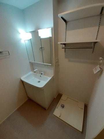  山陽本線（中国）/新倉敷駅 バス9分堤下下車:停歩10分 1階 築4年