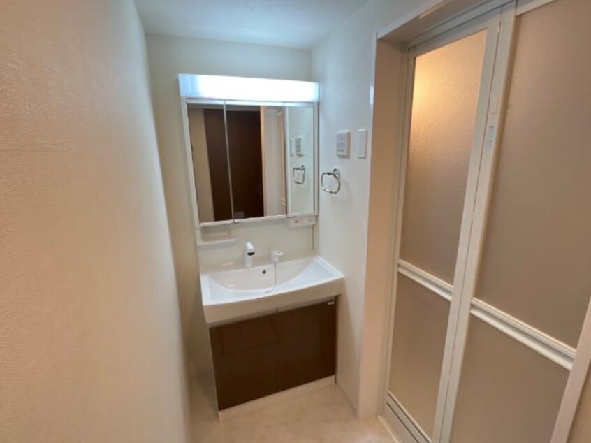 洗髪洗面化粧台 水島臨海鉄道水島本線/弥生駅 徒歩18分 1階 築1年