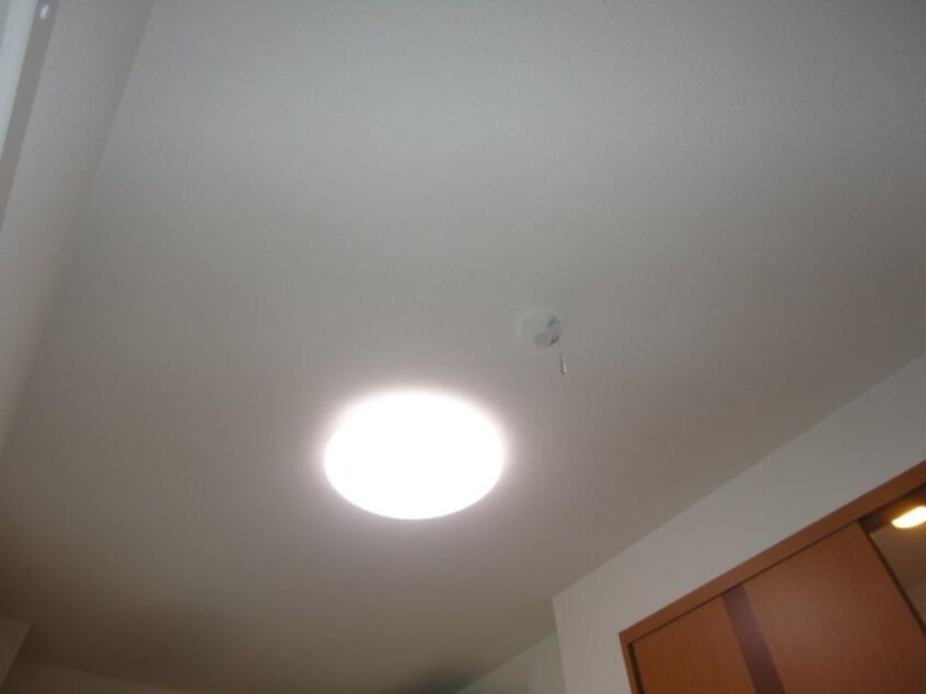 照明器具 水島臨海鉄道水島本線/球場前駅 徒歩9分 2階 築14年