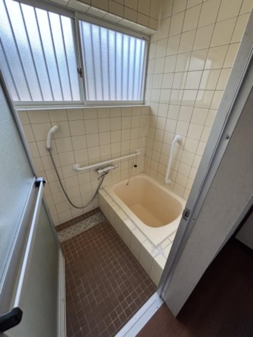  水島臨海鉄道水島本線/三菱自工前駅 徒歩41分 1-2階 築36年