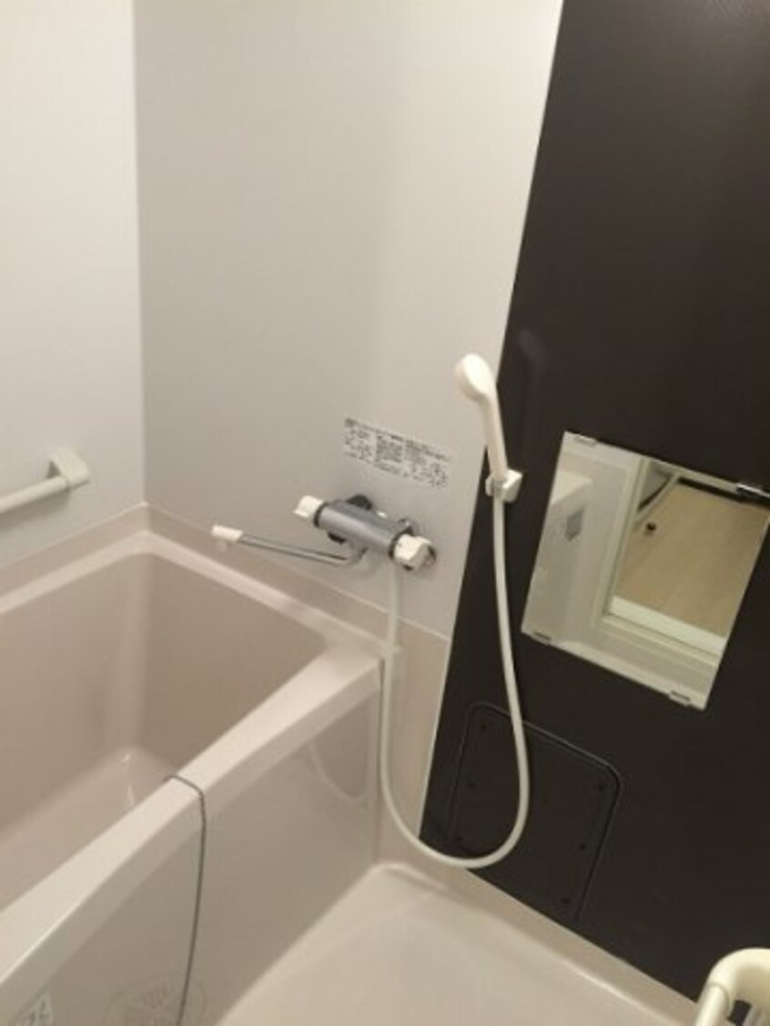 設備仕様は号室等により異なります現地をご確認下さい。 水島臨海鉄道水島本線/水島駅 徒歩16分 2階 築8年