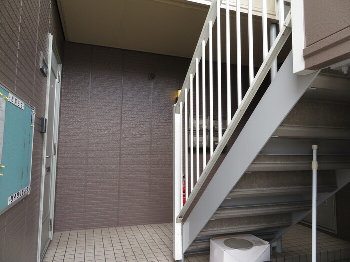  水島臨海鉄道水島本線/西富井駅 徒歩9分 2階 築32年