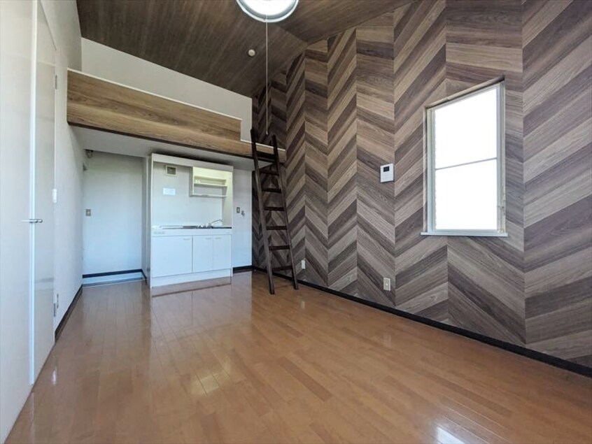  水島臨海鉄道水島本線/三菱自工前駅 徒歩31分 1階 築33年