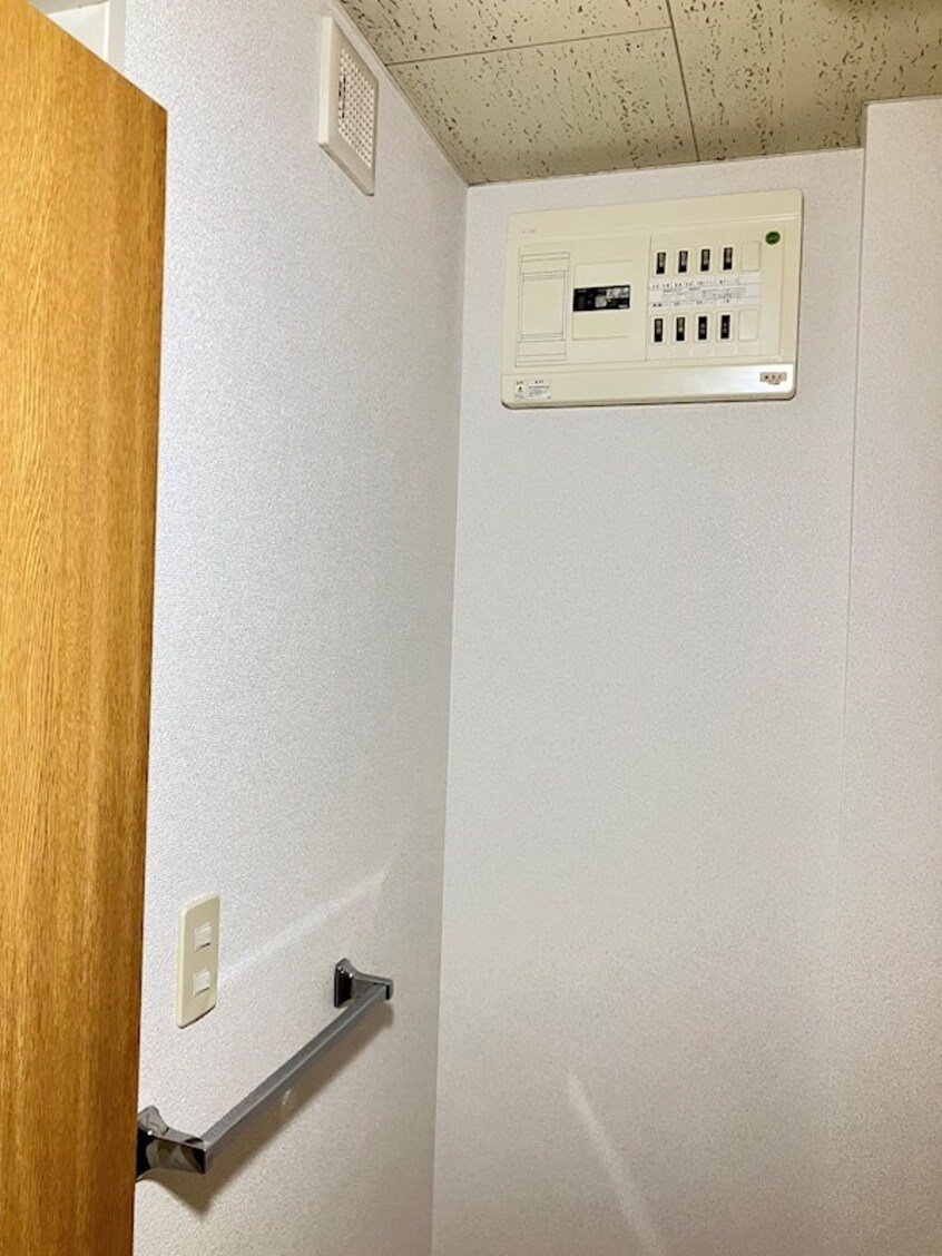  水島臨海鉄道水島本線/水島駅 徒歩28分 1階 築27年