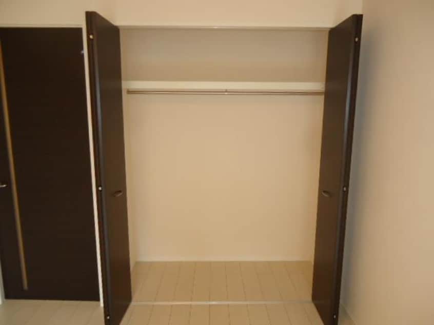 収納 山陽本線（中国）/西阿知駅 徒歩17分 2階 築8年