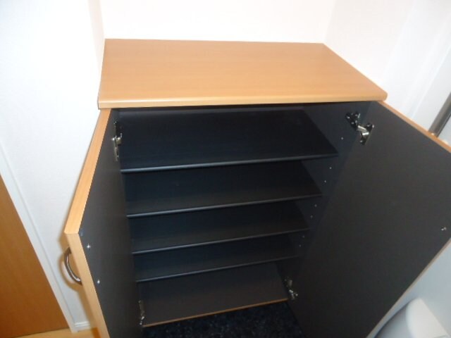 下駄箱 山陽本線（中国）/倉敷駅 バス14分イオン西入口下車:停歩2分 1階 築12年