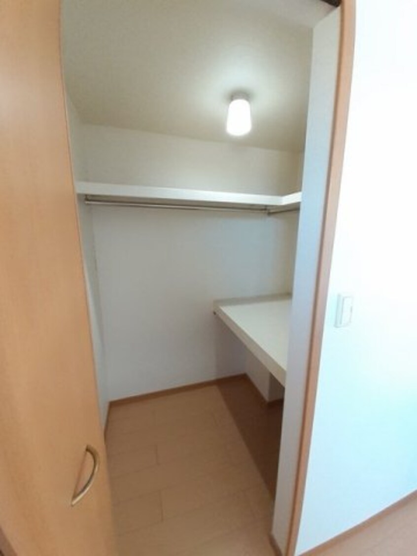  水島臨海鉄道水島本線/常盤駅 徒歩23分 2階 築17年