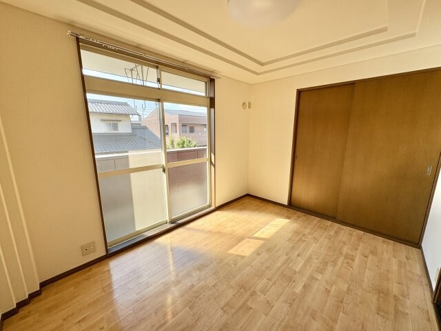  シャルマンハウス