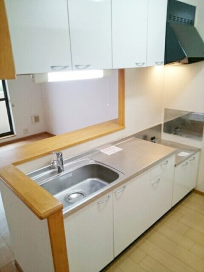  水島臨海鉄道水島本線/球場前駅 徒歩15分 2階 築17年