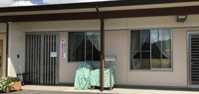 八幡乳児保育園(幼稚園/保育園)まで778m 山陽本線（中国）/新倉敷駅 バス29分黒崎西下車:停歩9分 1階 築13年