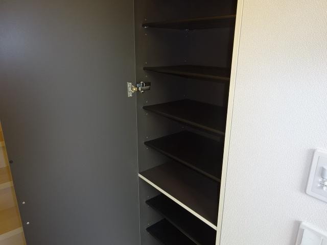 玄関（下駄箱） 山陽本線（中国）/倉敷駅 徒歩8分 2階 築8年