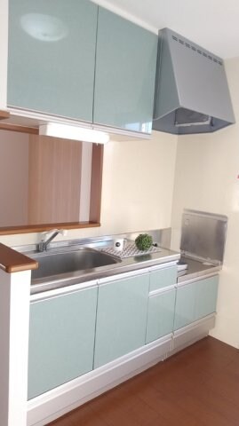  ロイヤルガーデンミルフィー　Ｆ棟