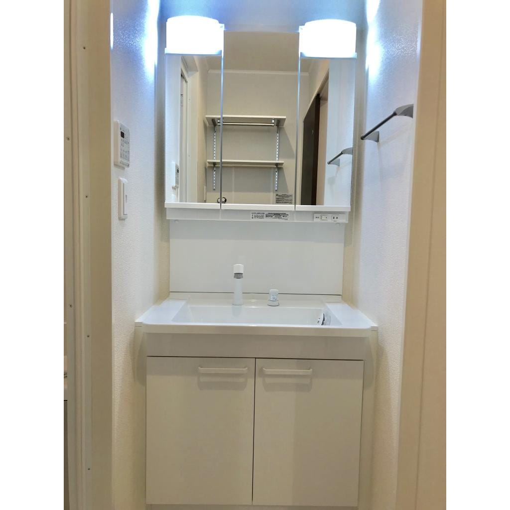  瀬戸大橋線/上の町駅 徒歩20分 1階 築6年