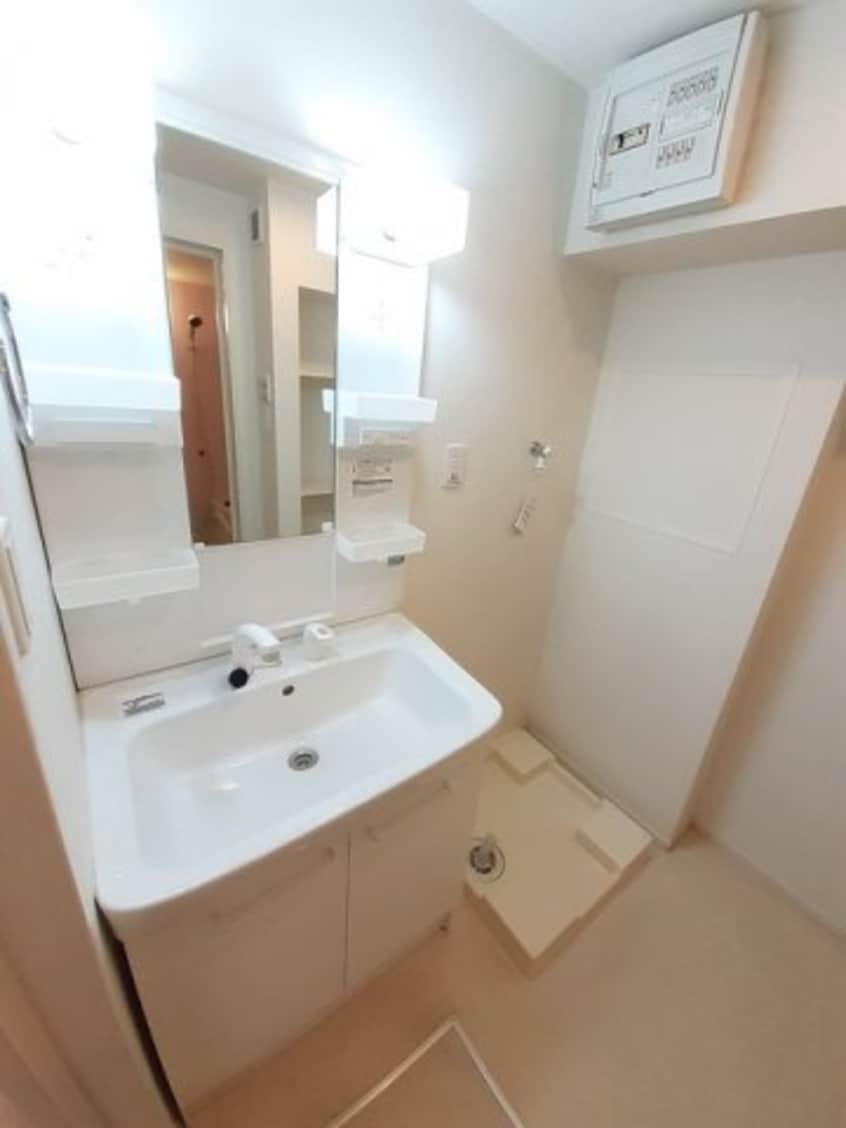  水島臨海鉄道水島本線/球場前駅 徒歩12分 2階 築8年