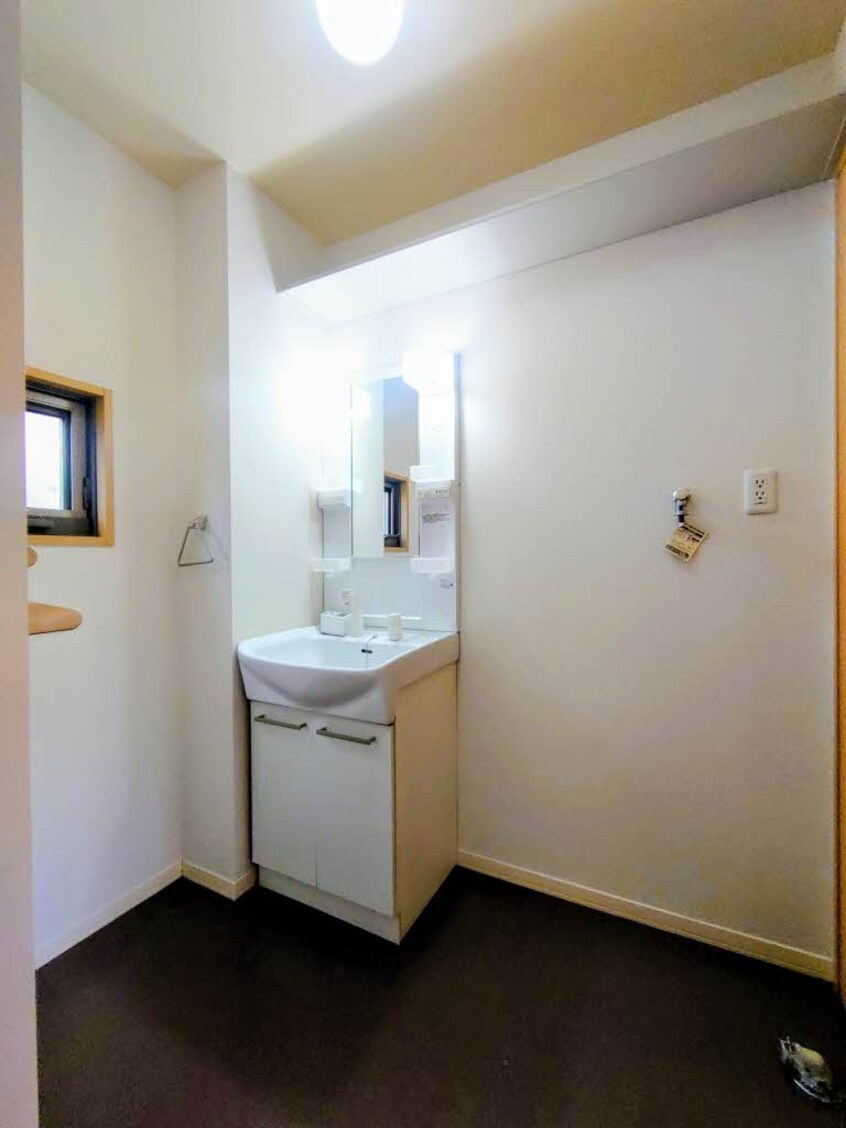  水島臨海鉄道水島本線/球場前駅 徒歩27分 1階 築16年