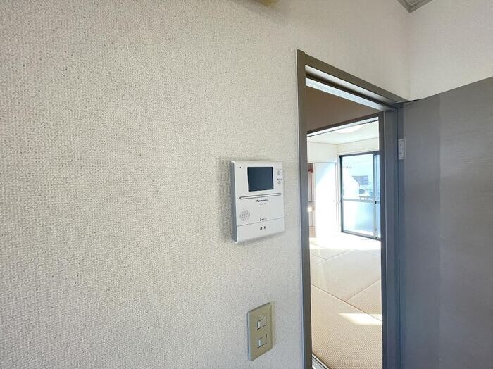  ロイヤルパレス新倉　B棟