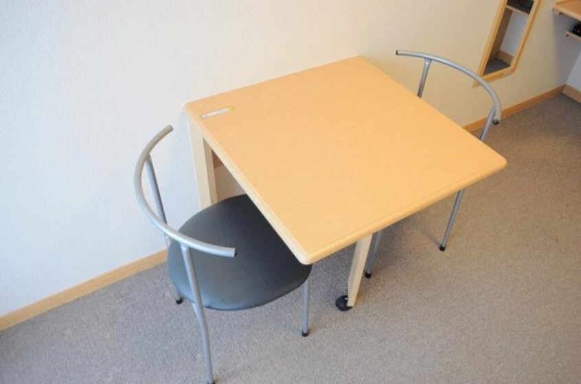 備品や設備仕様は号室等により異なります。現地をご確認下さい。 瀬戸大橋線/上の町駅 徒歩20分 2階 築17年