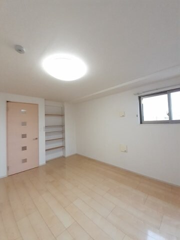  クレール壱番館