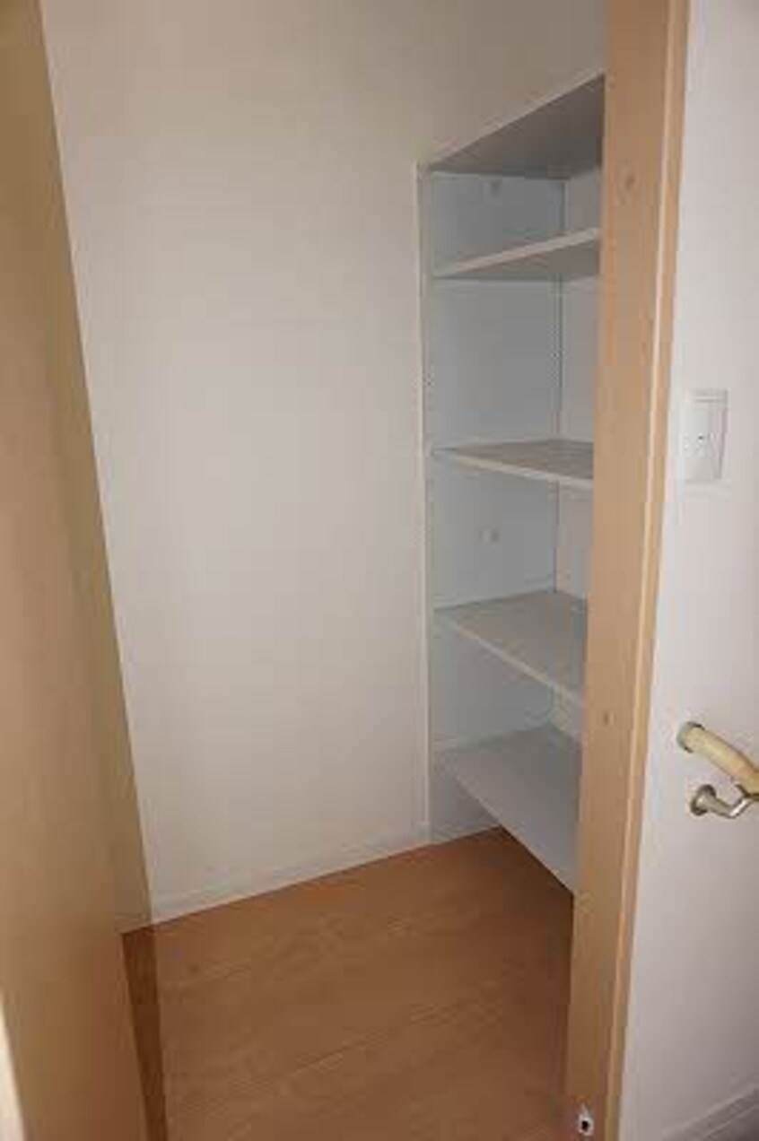  アムルーズ　Ａ棟