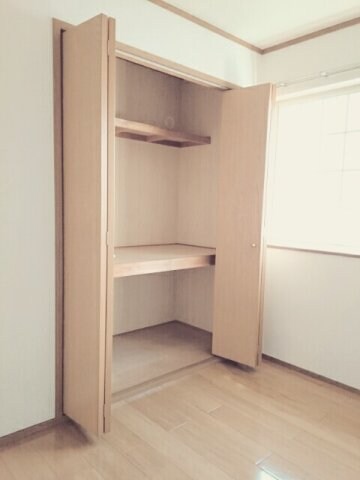  レーベン中畝　Ｄ