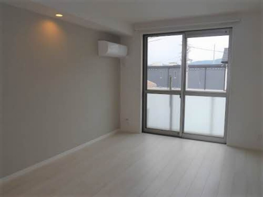  シャーメゾン　クレア