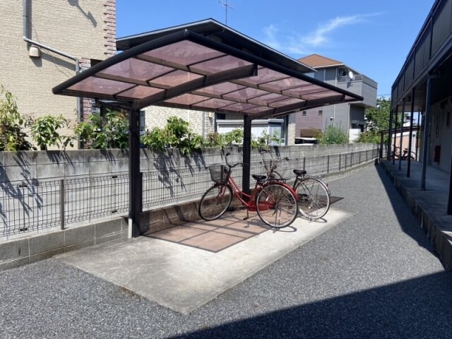  ビバリースクエアA