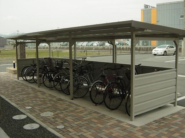外観写真（昼） 伯備線/清音駅 徒歩18分 2階 築18年