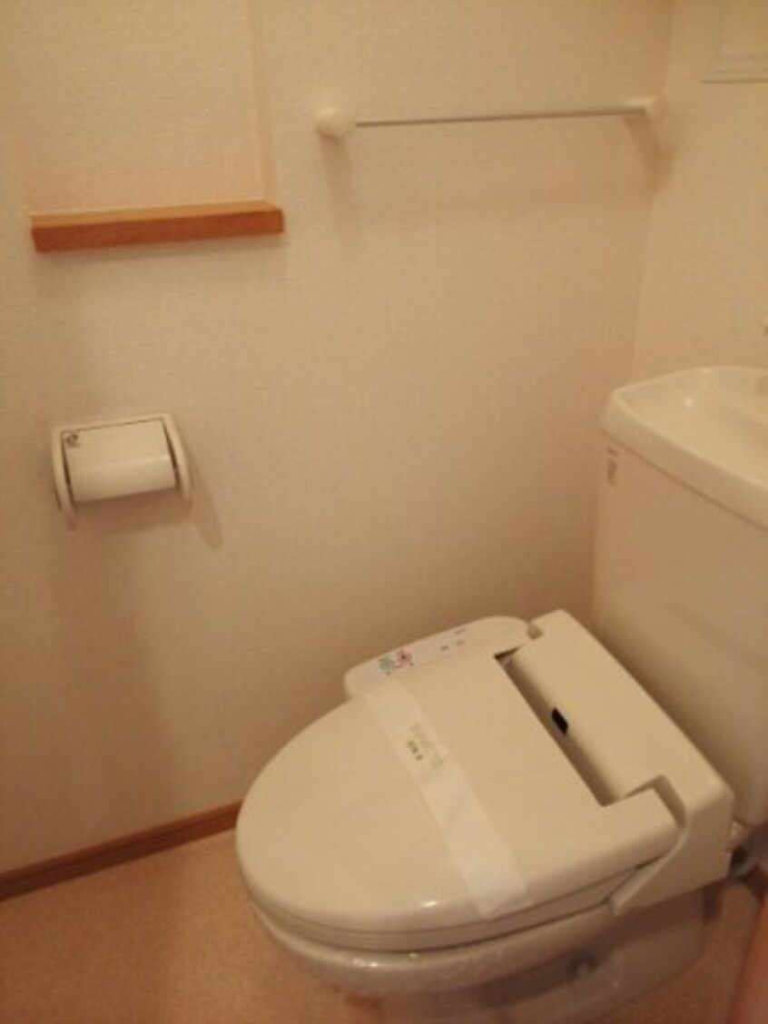  水島臨海鉄道水島本線/福井駅 徒歩13分 2階 築18年