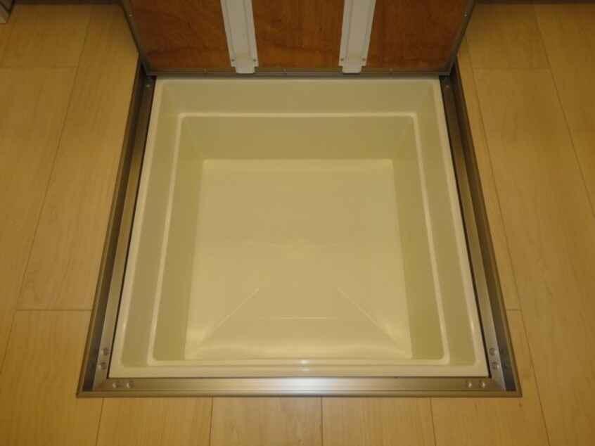 床下収納 瀬戸大橋線/児島駅 徒歩12分 1階 築11年