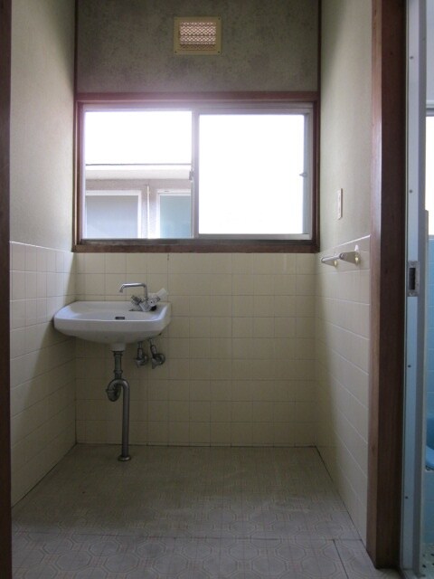  瀬戸大橋線/植松駅 徒歩4分 1階 築39年