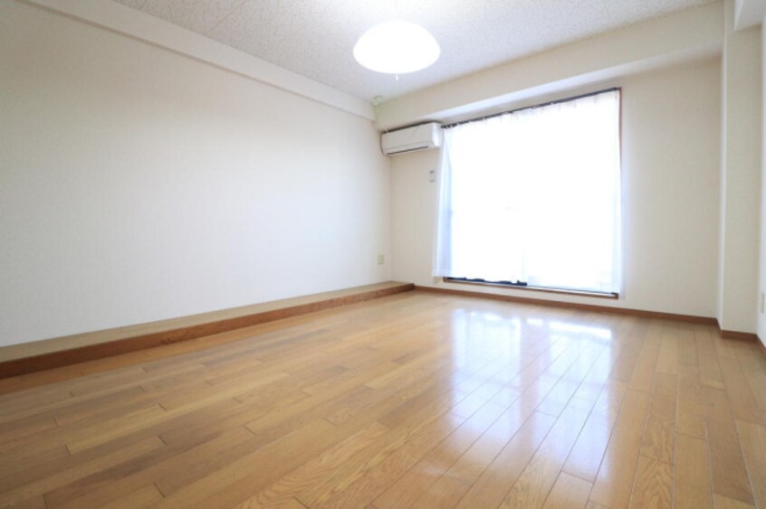  水島臨海鉄道水島本線/球場前駅 徒歩17分 4階 築29年