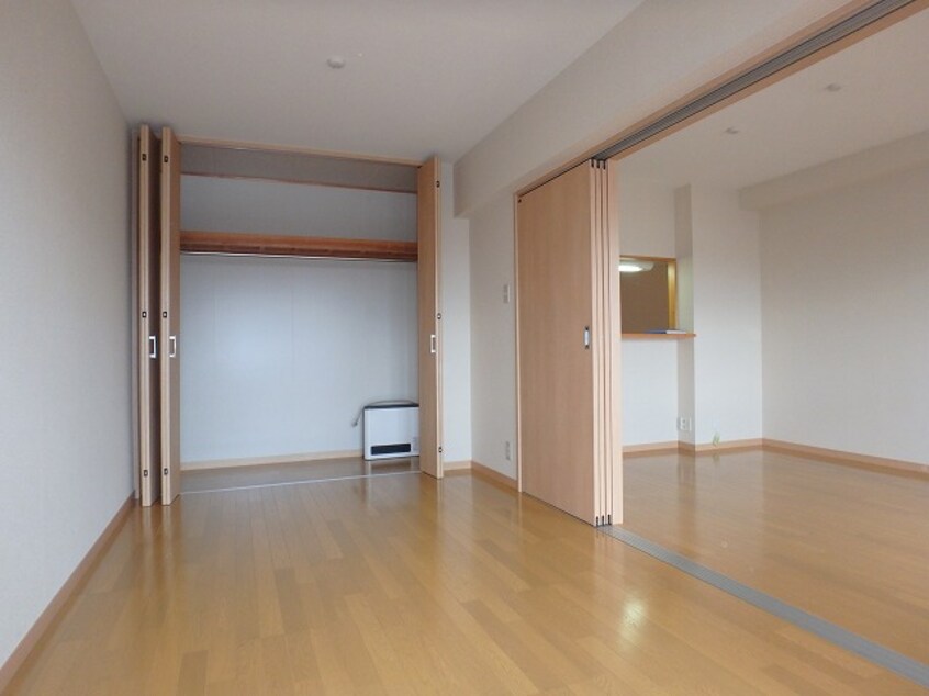  水島臨海鉄道水島本線/球場前駅 徒歩20分 3階 築10年