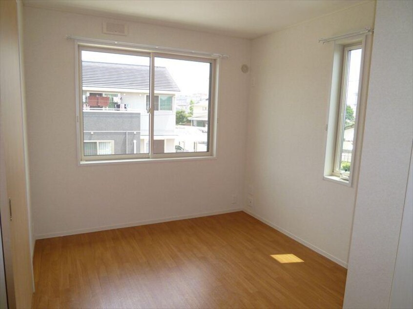  水島臨海鉄道水島本線/球場前駅 徒歩17分 2階 築11年