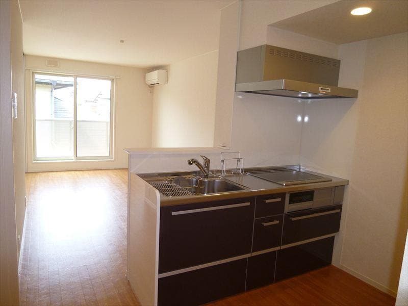  水島臨海鉄道水島本線/球場前駅 徒歩17分 2階 築11年