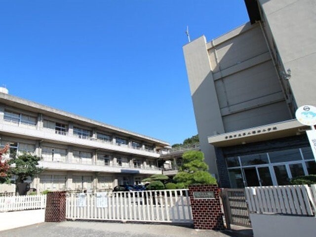 第二福田小学校まで2000m 水島臨海鉄道水島本線/栄駅 徒歩41分 1階 築35年