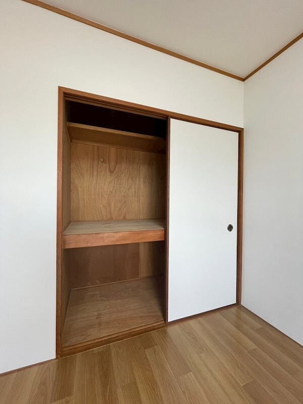  高越マンション