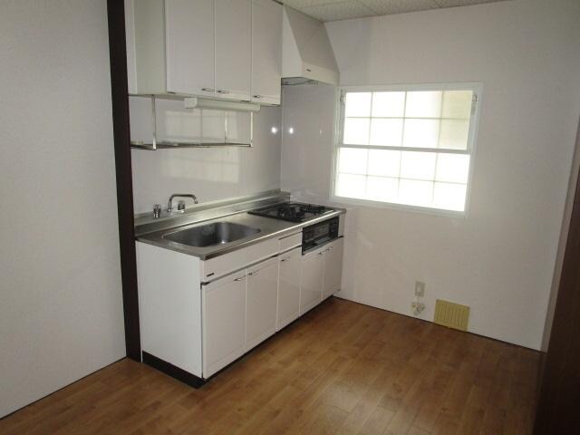 キッチン 吉備線<桃太郎線>/東総社駅 徒歩4分 1階 築37年