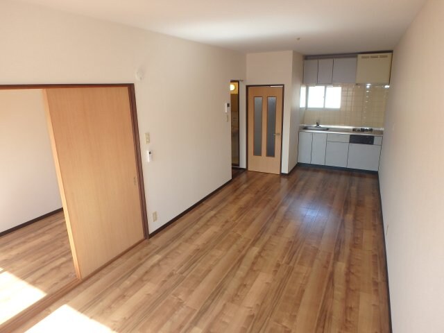 中庄　サニーコート中庄　1LDK　居間・リビング サニーコート中庄