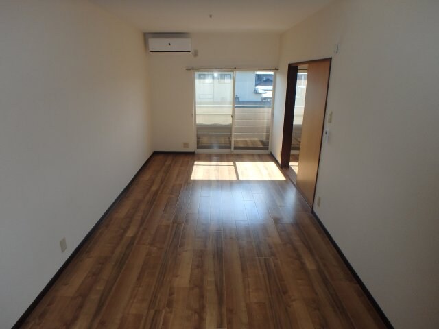 中庄　サニーコート中庄　1LDK　居間・リビング サニーコート中庄