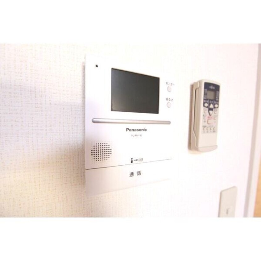  クレフラスト鳴海