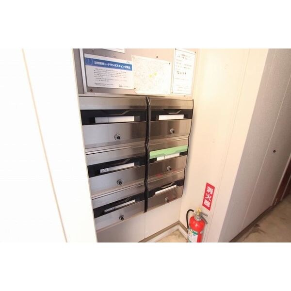  クレフラスト鳴海