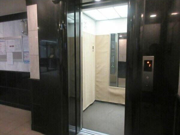  プレサンス泉セントマーク