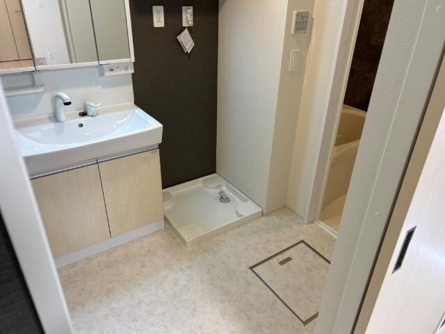 脱衣所 ピュアメゾン浦里